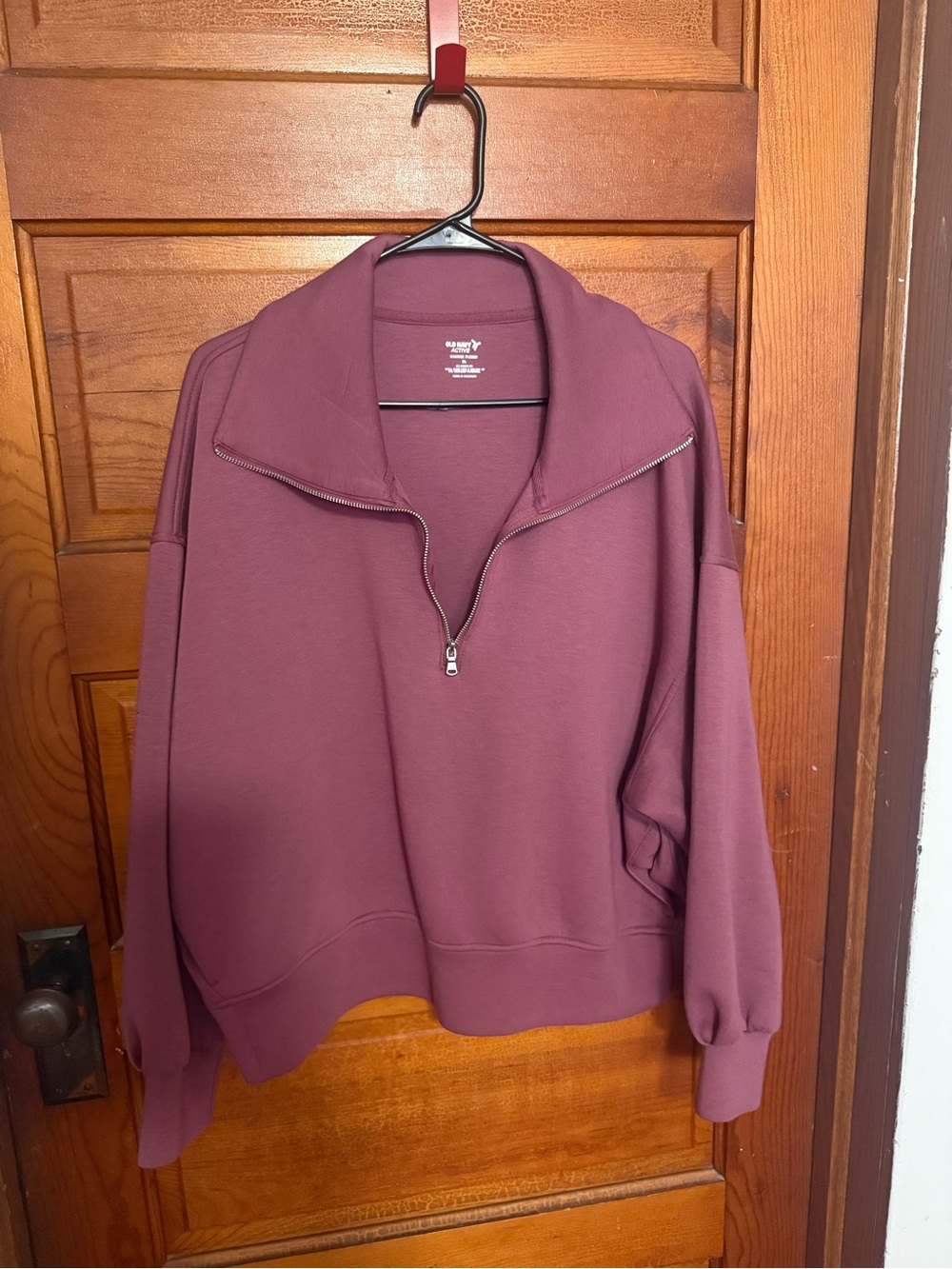 Old Navy Women’s Half-Zip Pullover Sweater in Wine